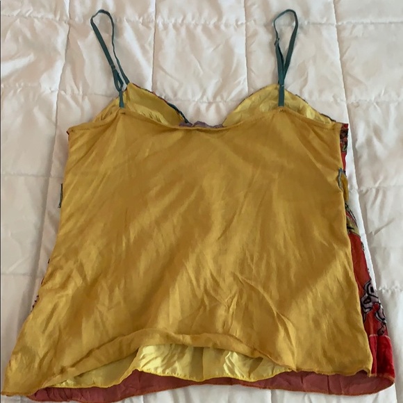 Top - Picture 3 of 3